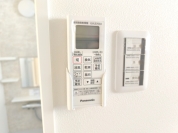 【浴室暖房乾燥機】