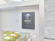 【TVモニター付きインターホン】