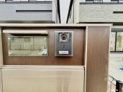 【TVモニターつきインターフォン】