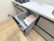 【食器洗浄機】