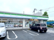ファミリーマート稲城矢野口店