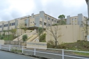 稲城市立南山小学校