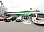 ファミリーマート秀栄多摩落合店