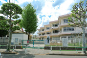 調布市立染地小学校 