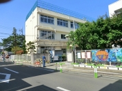 世田谷区立烏山小学校