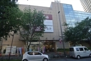 ライフ大泉学園駅前店