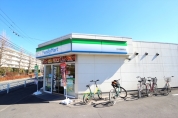 ファミリーマート立川若葉町店