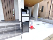 【インターフォン・ポ宅配ボックス】