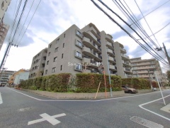 フォルスコート学芸大学