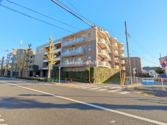 グローリオ東伏見
