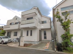 世田谷区給田四丁目戸建