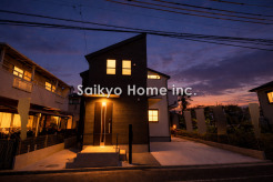 永くお住いになっても飽きの来ないシンプルなデザイン。快適な生活環境を重視した、細部までこだわりのある間取り・仕様です。■立川市一番町6　新築一戸建て■