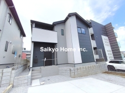 穏やかな街並みに包まれたロケーション。利便性と自然が調和する住環境です！■八王子市兵衛2　新築一戸建■