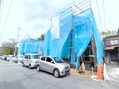 駅徒歩7分！住みやすさと利便性を兼ね備えた立地。高い住宅性能を備えた安心で暮らしやすい住まいです。
■日野市日野本町3　新築一戸建■