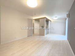 オープンでのびやかな空間を生み出すこだわりの「広がり」と「ゆとり」。家族と過ごす時間を大切にした住空間です。
■日野市大坂上3丁目　新築戸建て■