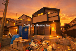 周囲にはスーパーをはじめとした買い物施設も揃っています。住みやすさと利便性を兼ね備えた環境です。
■日野市東豊田1　新築一戸建■