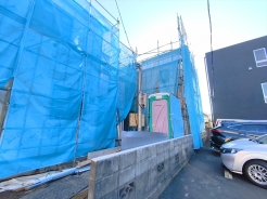 風通しや採光にも気を配った設計のお家は、快適な住環境をお約束します。
■八王子台町3　新築一戸建て■