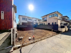 青空と開放感のある街並み。「ゆったりとした環境で子育てがしたい」ママ・パパにぜひ現地をみてもらいたい物件です！■日野市日野台4　新築一戸建て■