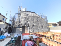 風通しや採光にも気を配った設計のお家は、快適な住環境をお約束します。
■府中市美好町3　新築一戸建■