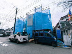浄水器や浴室乾燥機など、毎日の生活を快適にする設備も充実しています。
■八王子市山田町　新築一戸建て■