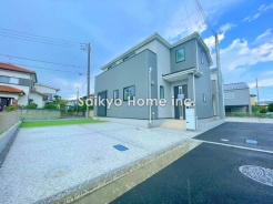 前面道路は4.5ｍ。ゆとりもあり車庫入れもスムーズにできますね。■八王子市川口町　売地■