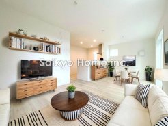 2面採光を確保した明るい室内は、風通しも良く、大変居心地の良い空間となっております。爽やかな風を感じて起きる朝は、快適生活の始まりに！※家具等はCG加工しています。■八王子市大和田町1　新築一戸建て■