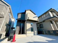 建物の基礎・構造といった目には見えにくい部分もしっかりこだわったお家です。安心して永くお住まいいただけます。
■八王子市散田町2　新築一戸建て■