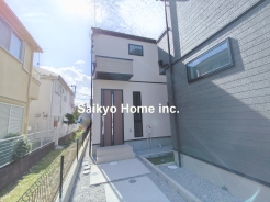 建物の基礎・構造といった目には見えにくい部分もしっかりこだわったお家です。安心して永くお住まいいただけます。■調布市深大寺南町5　新築一戸建て■
