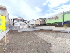 駅チカと、広い空が一望できる閑静さを両立させたい方にはピッタリの立地環境です。■国立市富士見台1　売地■