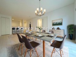 オープンでのびやかな空間を生み出すこだわりの「広がり」と「ゆとり」。家族と過ごす時間を大切にした住空間です。※家具等はCG加工しております。■小金井市本町3　新築一戸建て■