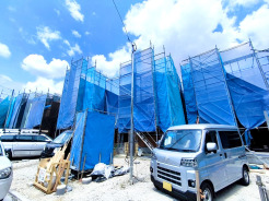 食洗機やLDKには床暖房等欲しい設備も満載です。■日野市南平9　新築一戸建■