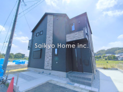 プライベートな時間も、ご家族とくつろぐ時間も充実している「ずっと住み続ける家」を実現した新築住宅です。
■八王子市小比企町　新築一戸建て■