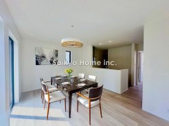 のびやかに広がるリビングは、一年を通して爽やかな光と風に癒される家族のなごみ空間です。※家具等はCG加工しております。■小金井市貫井南町5丁目　新築一戸建て■