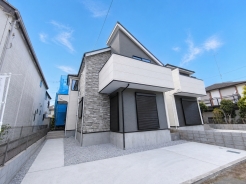 周囲にはスーパーをはじめとした買い物施設も揃っています。住みやすさと利便性を兼ね備えた環境です。■国分寺市戸倉2　新築一戸建て■