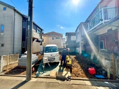 浄水器や浴室乾燥機など、毎日の生活を快適にする設備も充実しています。■府中市新町2　新築一戸建■
