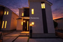 永くお住いになっても飽きの来ないシンプルなデザイン。快適な生活環境を重視した、細部までこだわりのある間取り・仕様です。■小金井市貫井南町1　新築一戸建て■