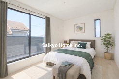 明るく開放感のある洋室。十分にお一人で快適に過ごせる空間となっております。趣味や勉強などに励めます。※家具等はCG加工しております。■小金井市東町5　一戸建て■