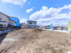 風通しや採光にも気を配った設計のお家は、快適な住環境をお約束します。
■八王子市上野町　新築一戸建て■