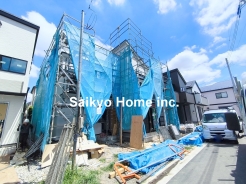 スーパーやコンビニなど買い物施設が徒歩圏内。住みやすさと利便性を兼ね備えた環境です。■立川市若葉町3　新築一戸建て■