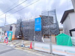 風通しや採光にも気を配った設計のお家は、快適な住環境をお約束します。
■八王子市北野台1丁目　新築戸建て■