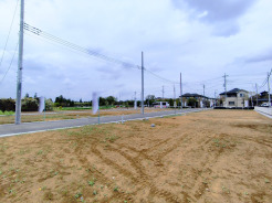 現地外観写真■建築条件なし売地■