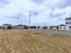 現地外観写真■建築条件なし売地■