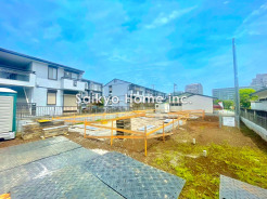 浄水器や浴室乾燥機など、毎日の生活を快適にする設備も充実しています。■府中市本宿町4　新築一戸建■