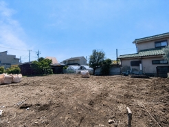周囲にはスーパーをはじめとした買い物施設も揃っています。住みやすさと利便性を兼ね備えた環境です。■小金井市中町1丁目　新築戸建て■