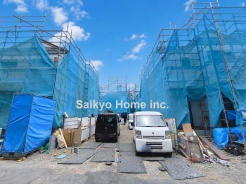 周囲にはスーパーをはじめとした買い物施設も揃っています。住みやすさと利便性を兼ね備えた環境です。
■昭島市拝島町1　新築一戸建て■