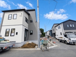 緑豊かで閑静な住宅街は子育てにはピッタリです。■八王子市石川町　新築一戸建■