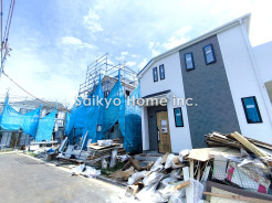 鷹の台駅まで徒歩15分の閑静な住宅街。住みやすさと利便性を兼ね備えた立地です■国分寺市北町5　新築一戸建て■