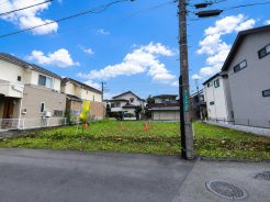 南向きの住宅は日当たりも良好。晴れの日はバルコニーでたっぷりと洗濯物を干すことができ家事もはかどりますよ。■国分寺市戸倉1　新築一戸建て■

