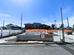 徒歩圏内に公園、商業、教育、医療施設が揃う便利で安心の住環境です。■立川市若葉町1　新築一戸建て■