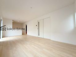 三鷹市大沢５丁目